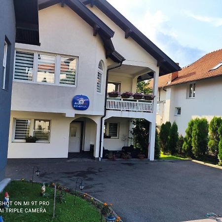 Apartments Airport Inn Dubrave Gornje Extérieur photo