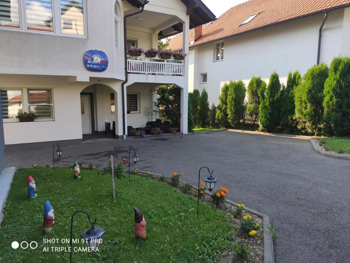 Apartments Airport Inn Dubrave Gornje Extérieur photo